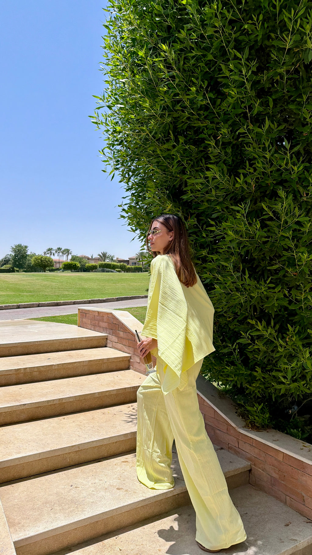 Daydream set in Butter Yellow